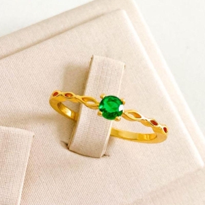 ANEL SOLITÁRIO ZIRCONIA VERDE ESMERALDA