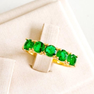 ANEL ZIRCONIAS VERDE ESMERALDA