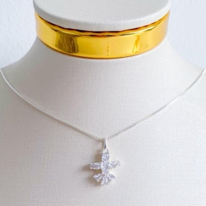 COLAR ESPIRITO SANTO ZIRCONIA