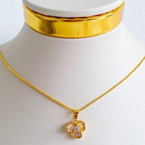 COLAR FLOR ZIRCONIA