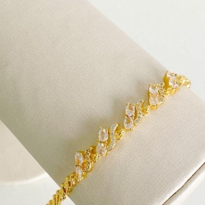 PULSEIRA ZIRCONIAS CRAVEJADAS