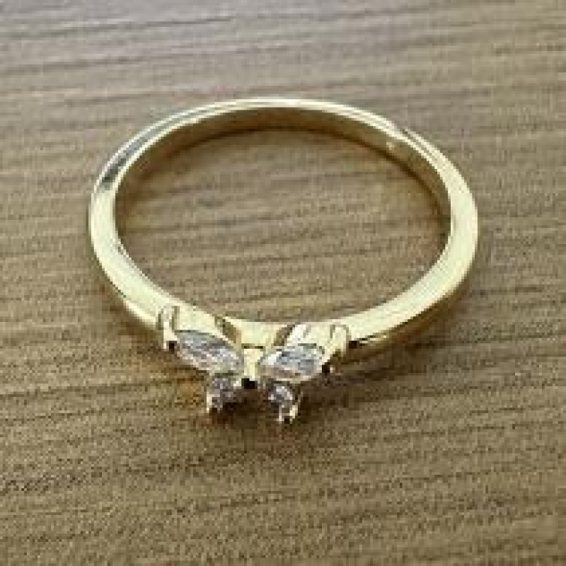 ANEL BORBOLETA NAVETE COM ZIRCONIA