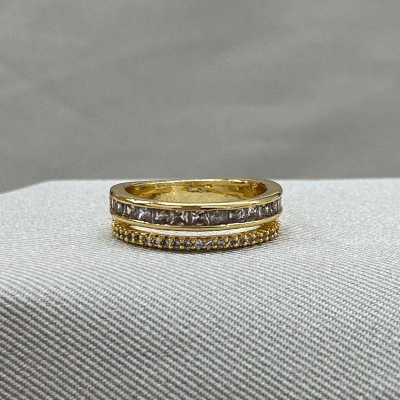 ANEL COM DUAS FILAS CRAVEJADAS