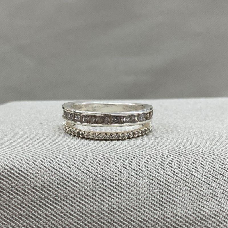 ANEL COM DUAS FILAS CRAVEJADAS