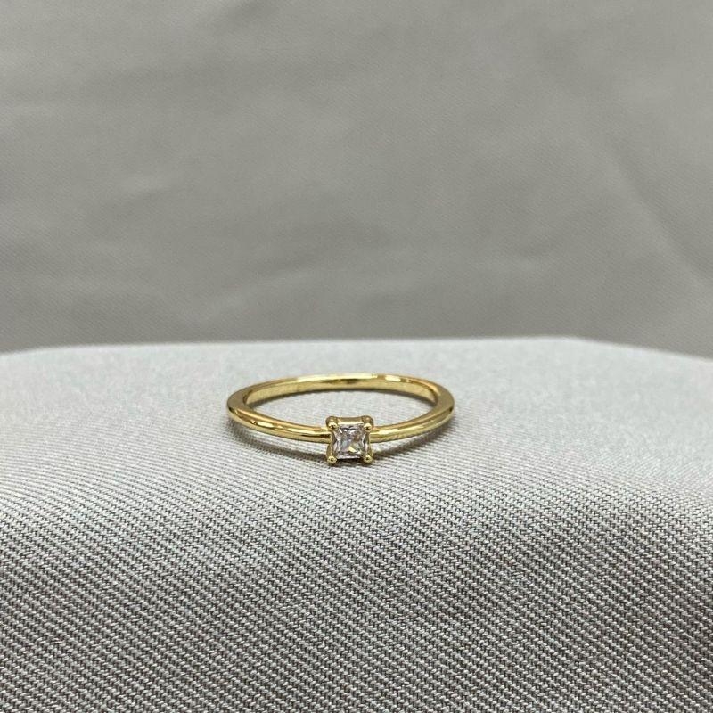 ANEL SOLITARIO  ZIRCONIA CRISTAL