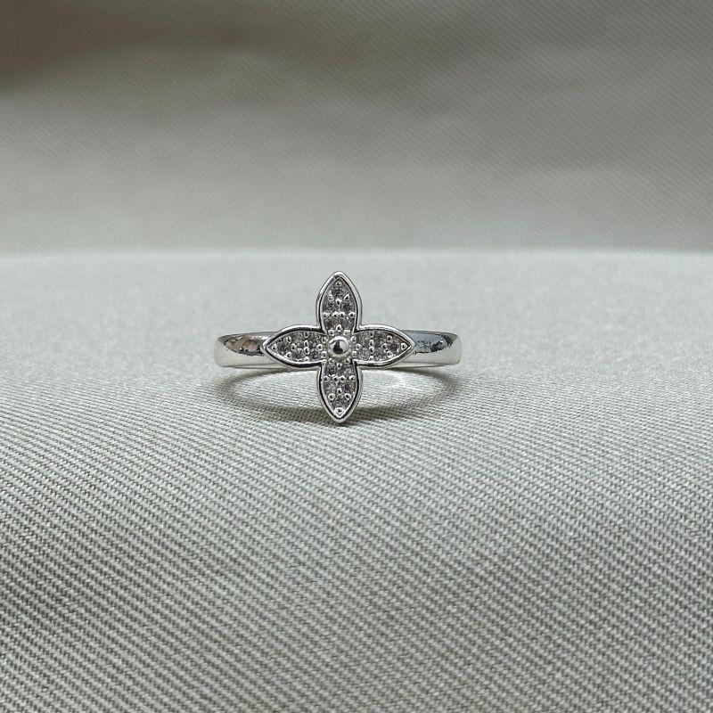 ANEL TREVO CRAVEJADO