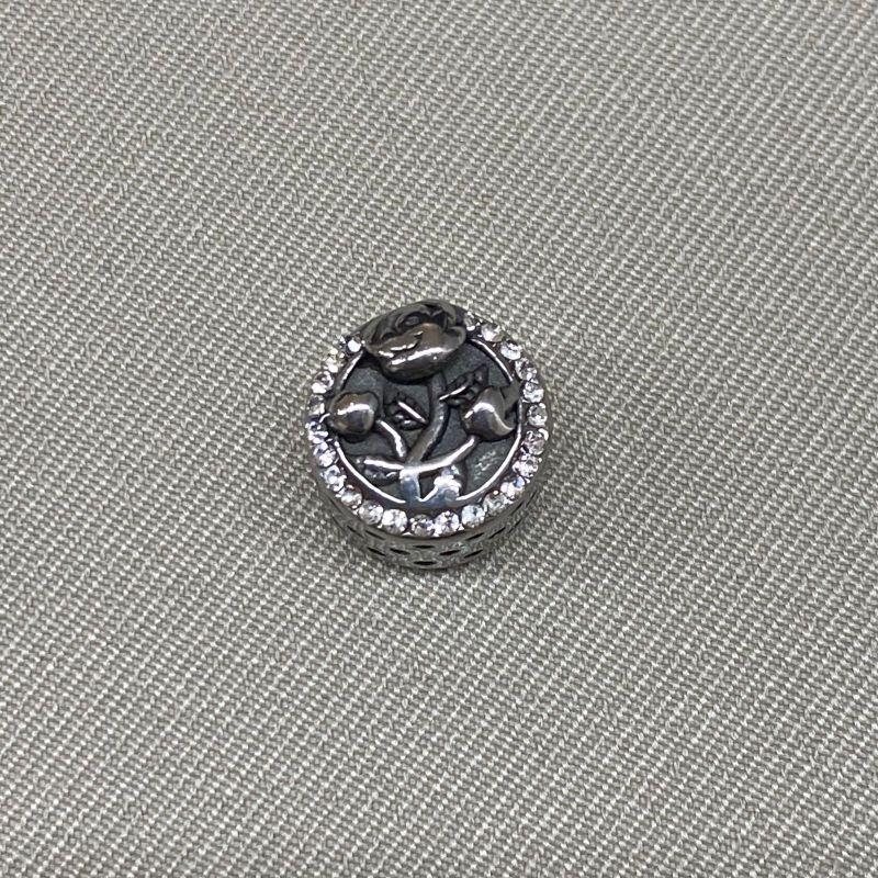 BERLOQUE FLOR SEPARADOR CRAVEJADO EM VOLTA