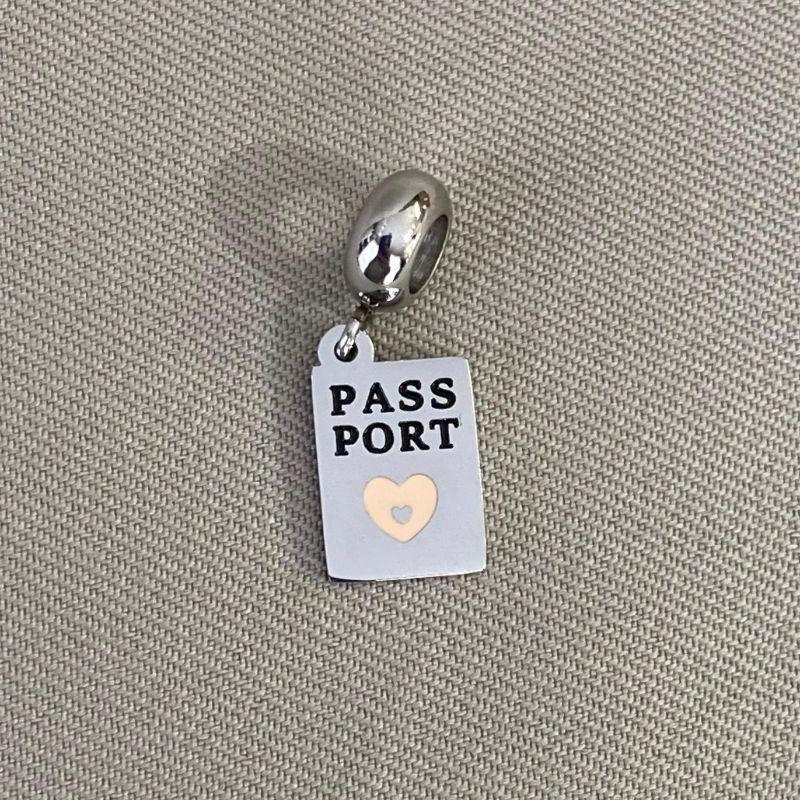 BERLOQUE PASSAPORTE PENDURICALHO
