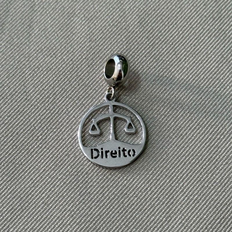 BERLOQUE PENDURICALHO DIREITO