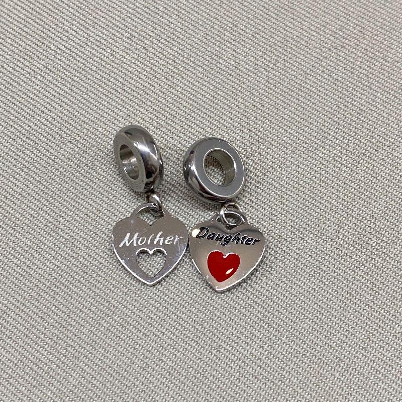 BERLOQUE PENDURICALHO DUPLO DOIS CORAÇÃO ESCRITO