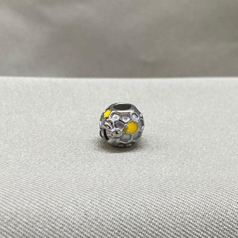 BERLOQUE REDONDO COMEIA E ABELHAS