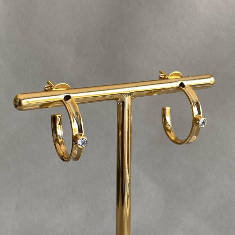 BRINCO ARGOLA COM ZIRCÔNIA