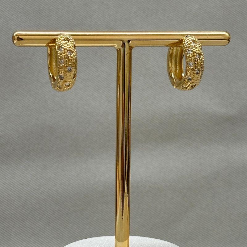 BRINCO ARGOLA COM ZIRCONIAS