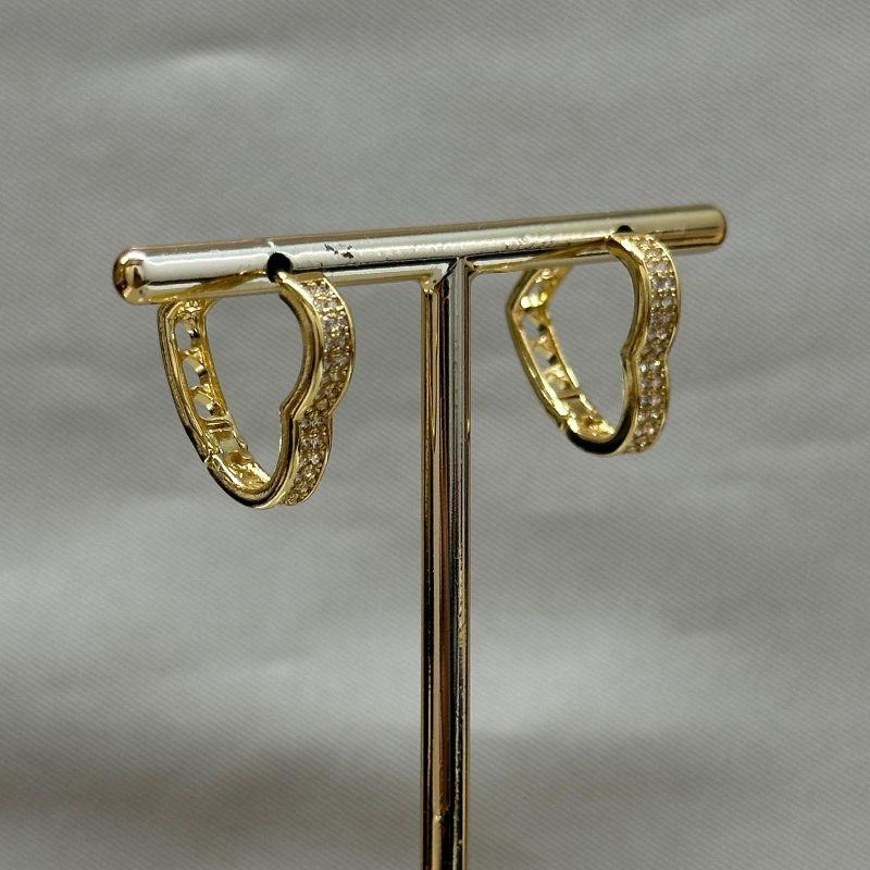 BRINCO ARGOLA CORAÇÃO CRAVEJADA