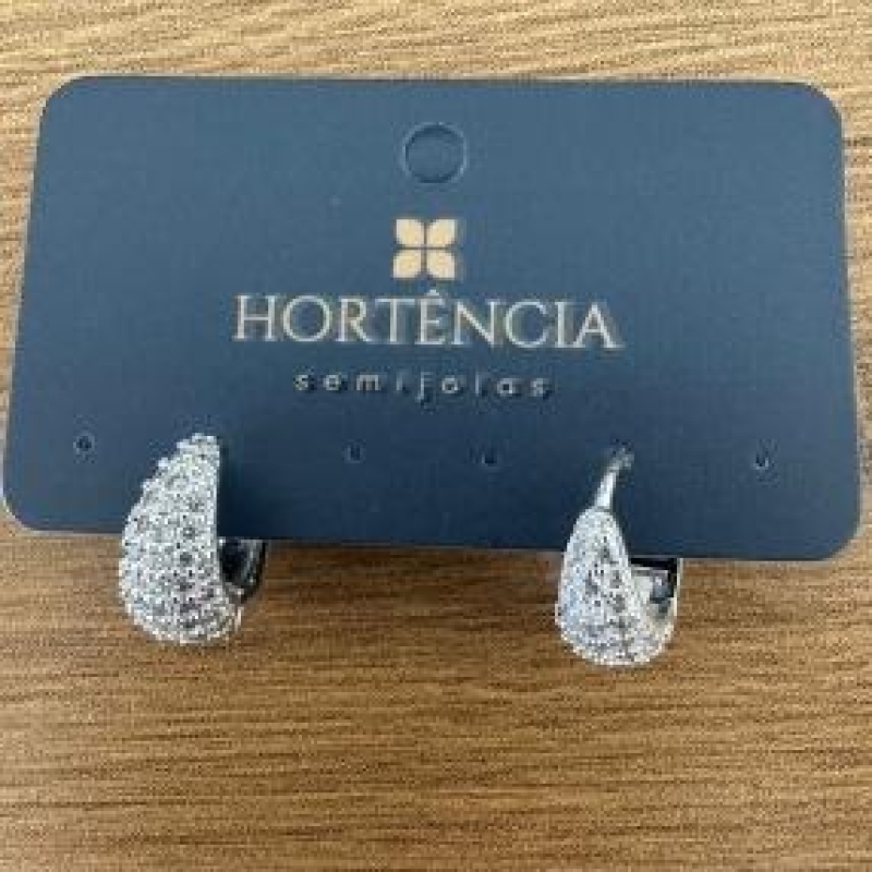 BRINCO ARGOLA CRAVEJADA 