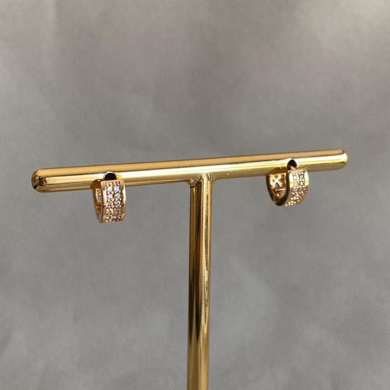 BRINCO ARGOLA CRAVEJADA PEQUENO