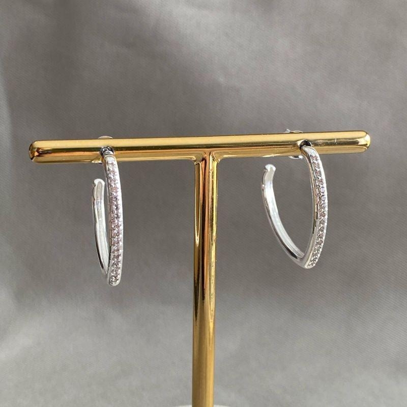 BRINCO ARGOLA CRAVEJADO