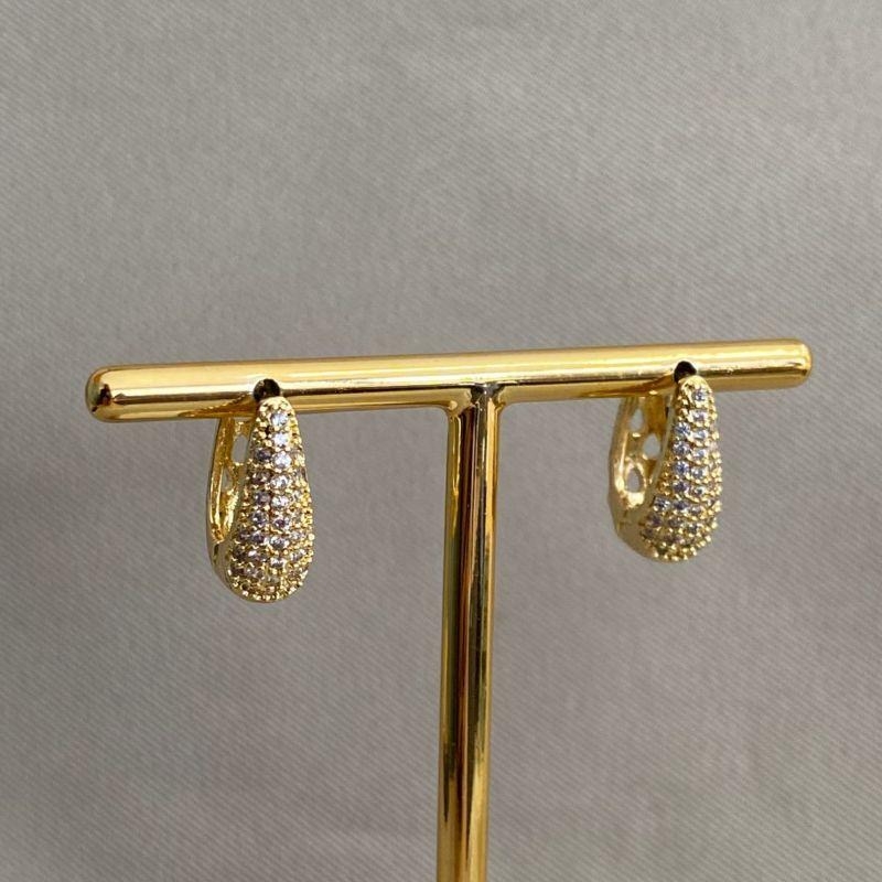 BRINCO ARGOLA GOTA CRAVEJADA