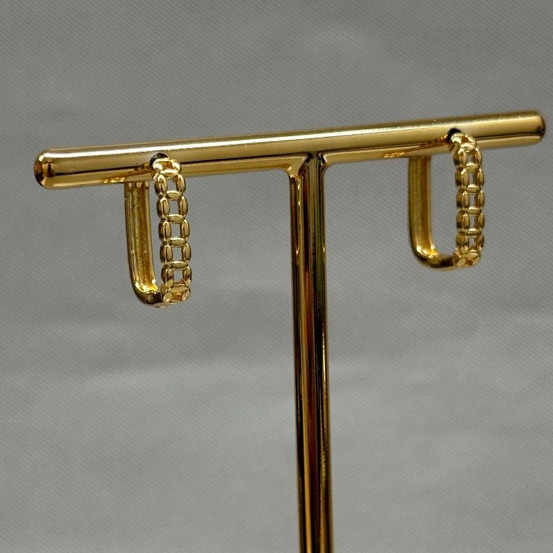 BRINCO ARGOLA QUADRADA