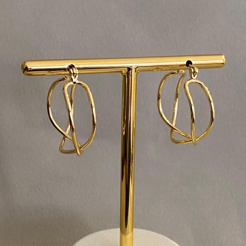 BRINCO ARGOLA TRANCADA MEDIA