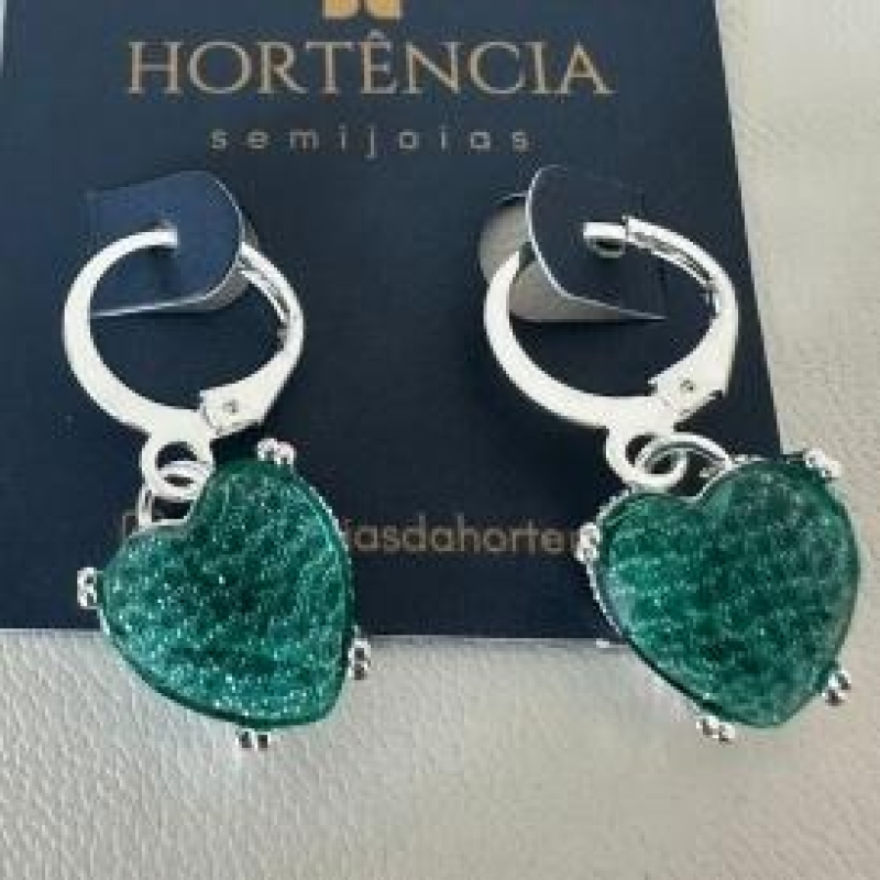 BRINCO ARGOLA TRANQUETA COM CORAÇÃO ZIRCONIA