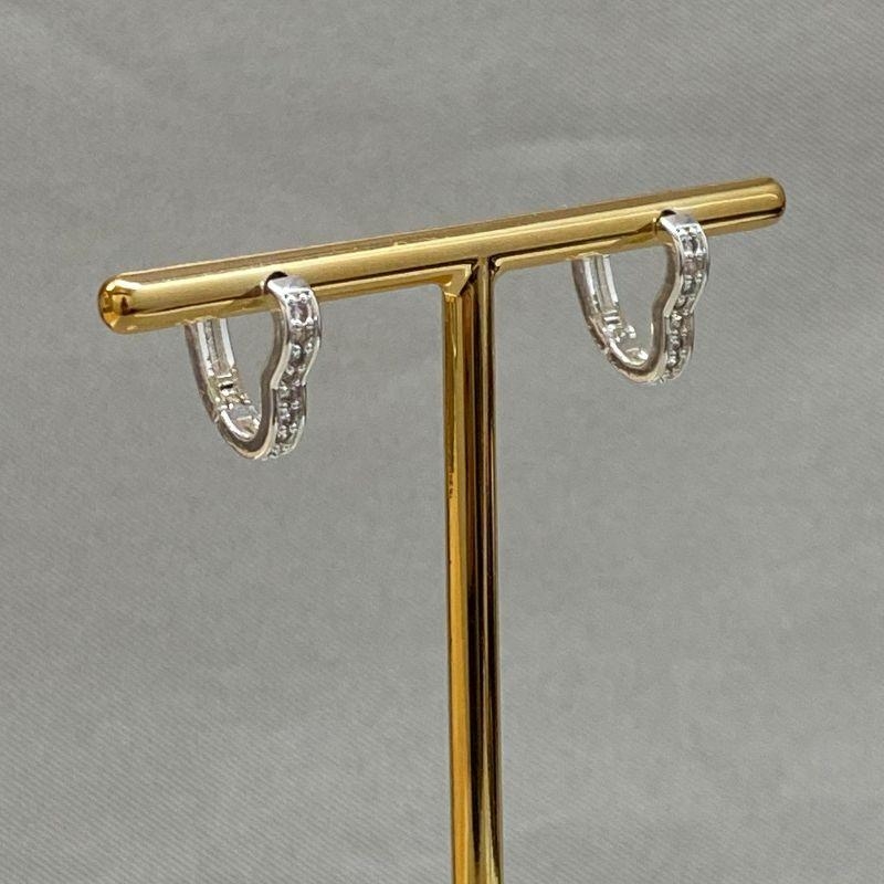 BRINCO ARGOLINHA CORAÇÃO CRAVEJADO