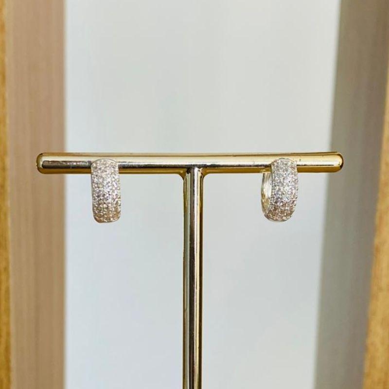 BRINCO ARGOLINHA CRAVEJADA M