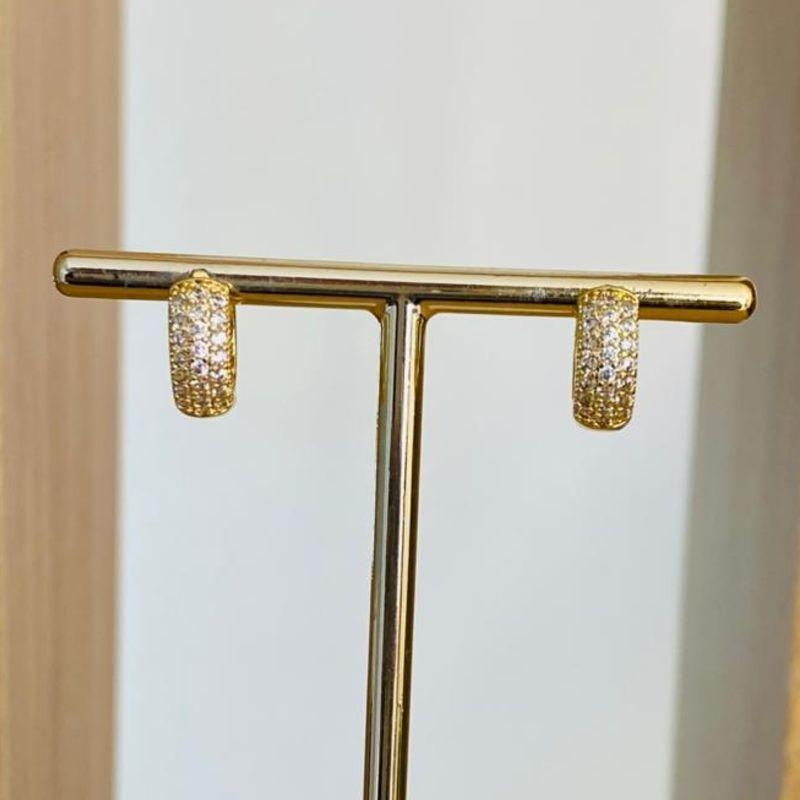 BRINCO ARGOLINHA CRAVEJADA M