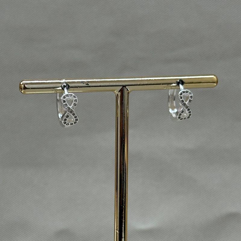 BRINCO ARGOLINHA INFINITO CRAVEJADO