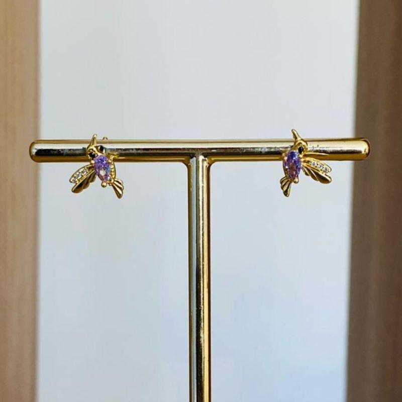 BRINCO BEIJA FLOR CRAVEJADO