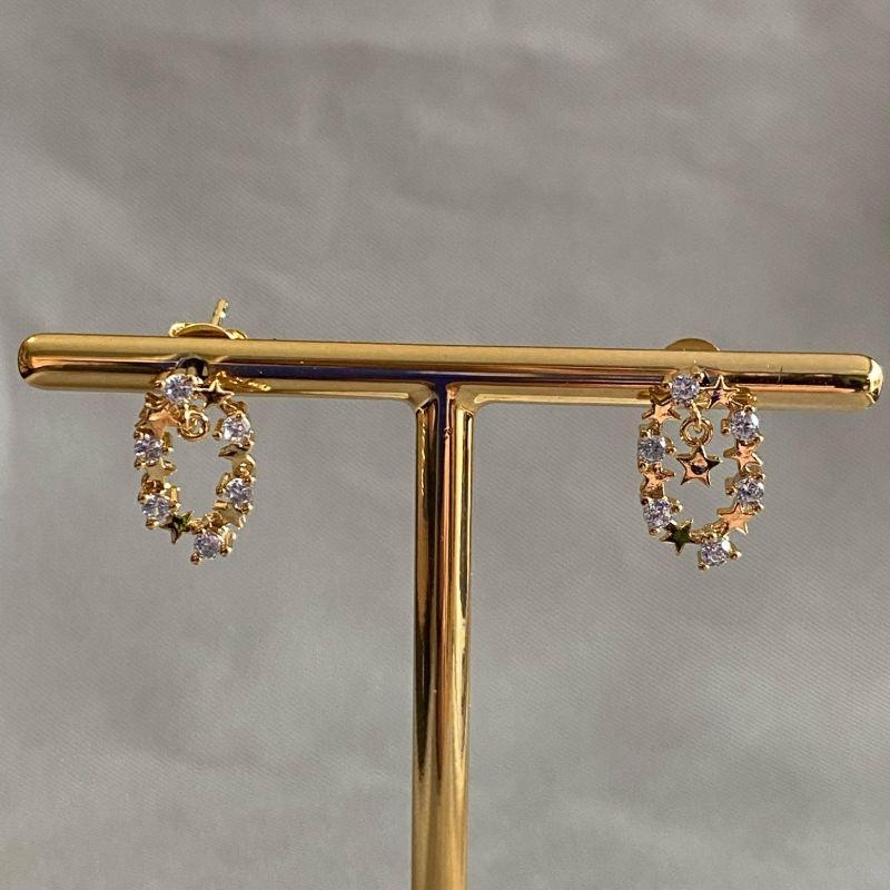 BRINCO COM ESTRELAS E ZIRCÔNIA