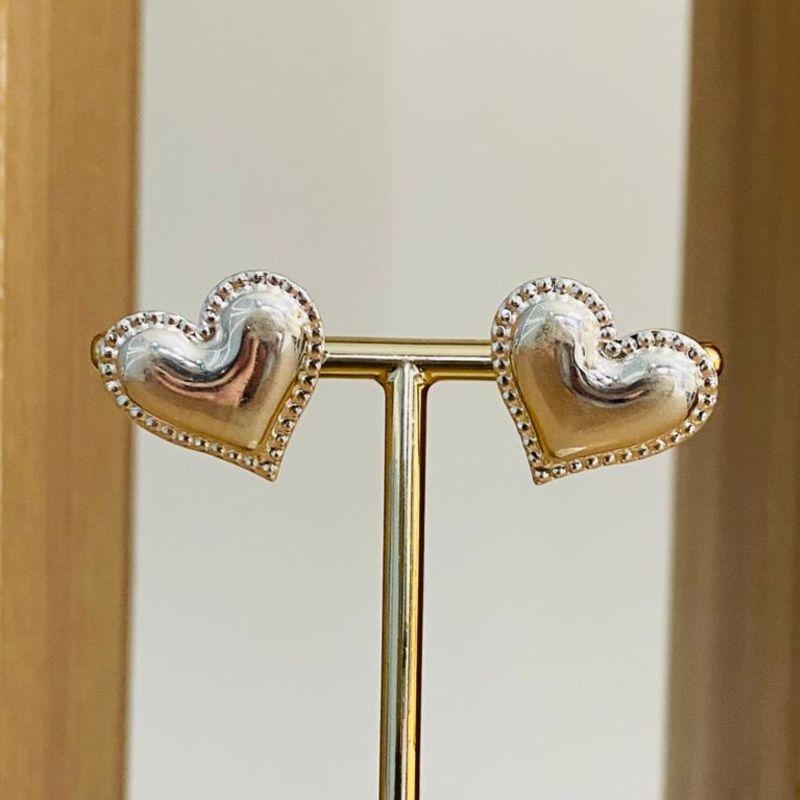 BRINCO CORAÇÃO COM BOLINHAS