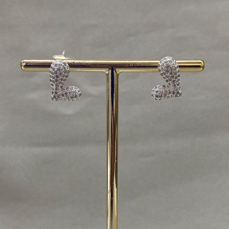 BRINCO CORAÇÃO CRAVEJADO