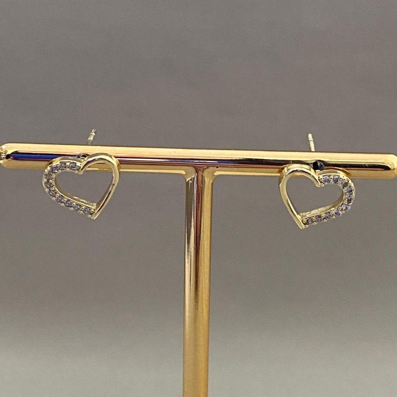 BRINCO CORAÇÃO CRAVEJADO