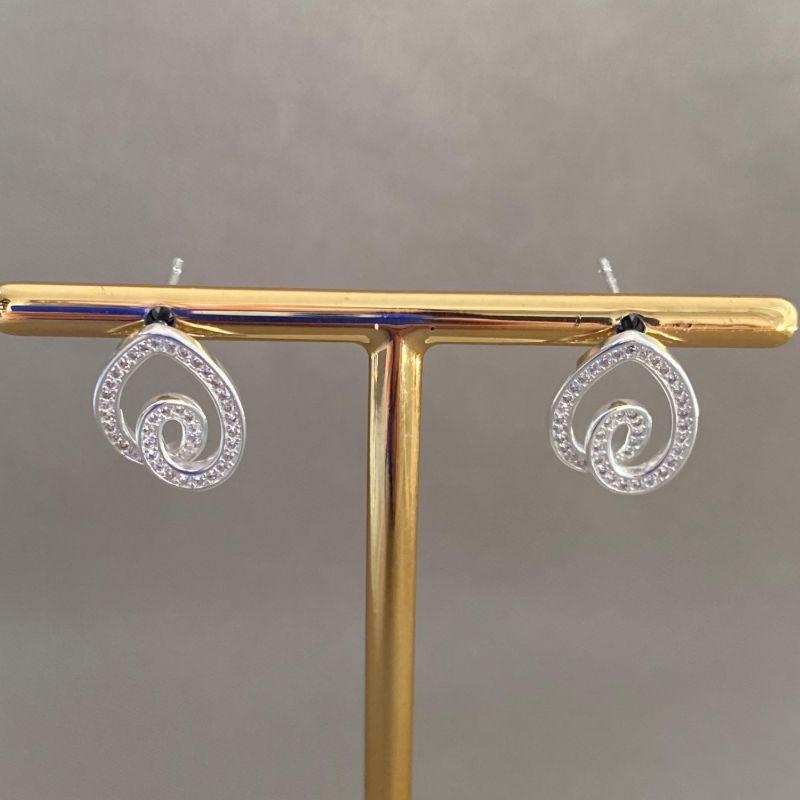 BRINCO CORAÇÃO CRAVEJADO