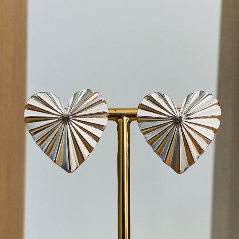 BRINCO CORAÇÃO ONDULADO