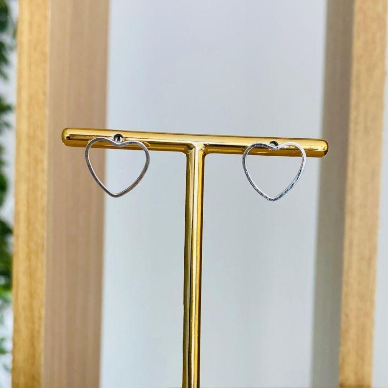 BRINCO CORAÇÃO VAZADO G