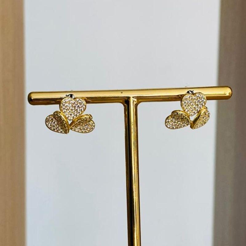 BRINCO CORAÇÕES CRAVEJADOS