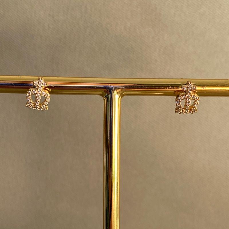 BRINCO COROA CRAVEJADA