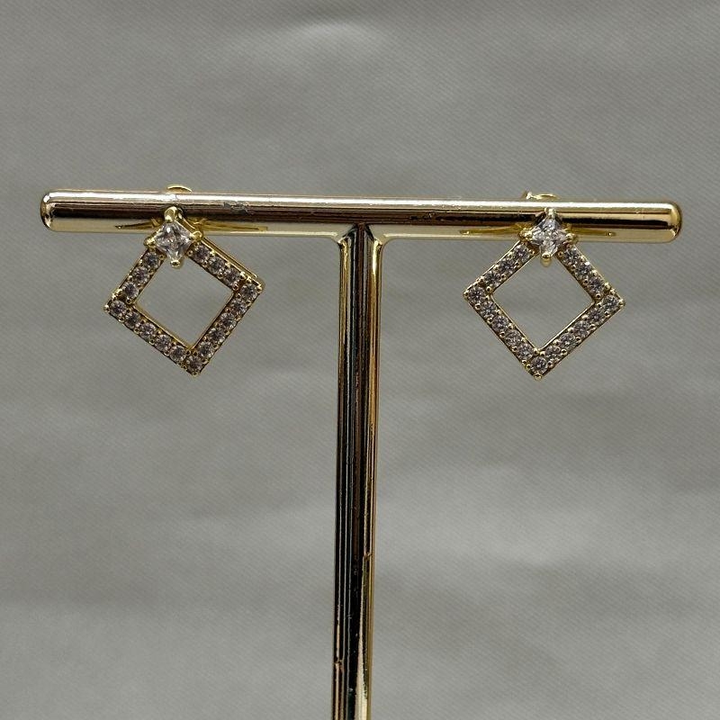 BRINCO CRAVEJADO COM ZIRCONIAS