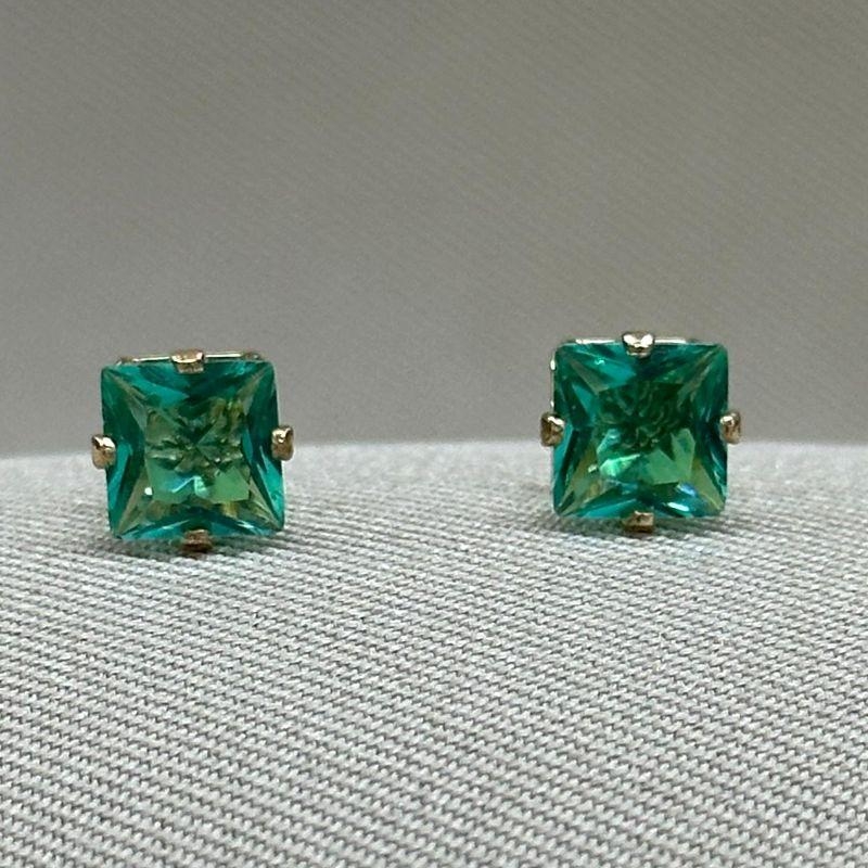 BRINCO DE ZIRCONIA 6MM