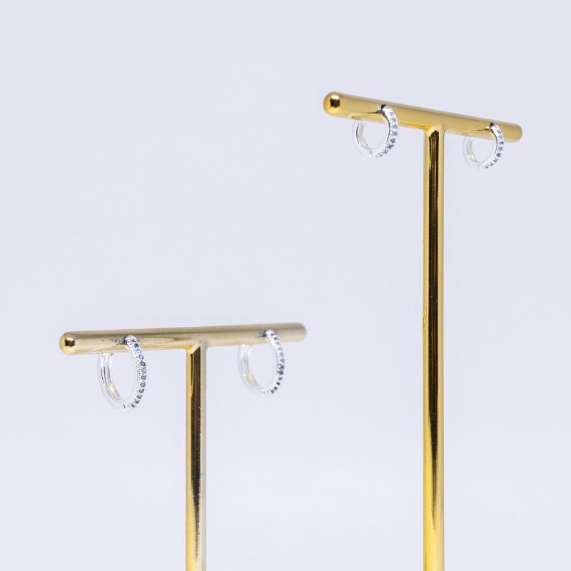 BRINCO DUPLA ARGOLINHA CRAVEJADA