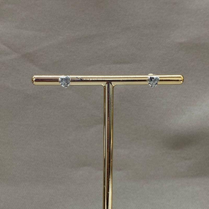 BRINCO EM FORMATO DE CORAÇÃO 5MM E ZIRCONIA ONIX