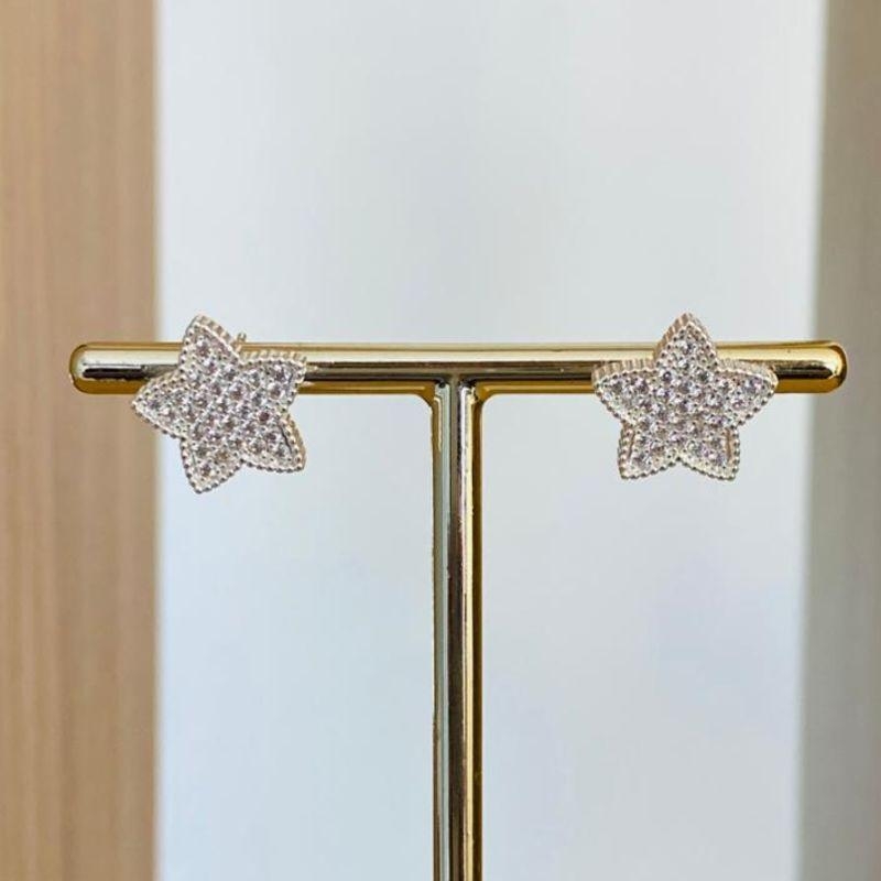 BRINCO ESTRELA CRAVEJADA