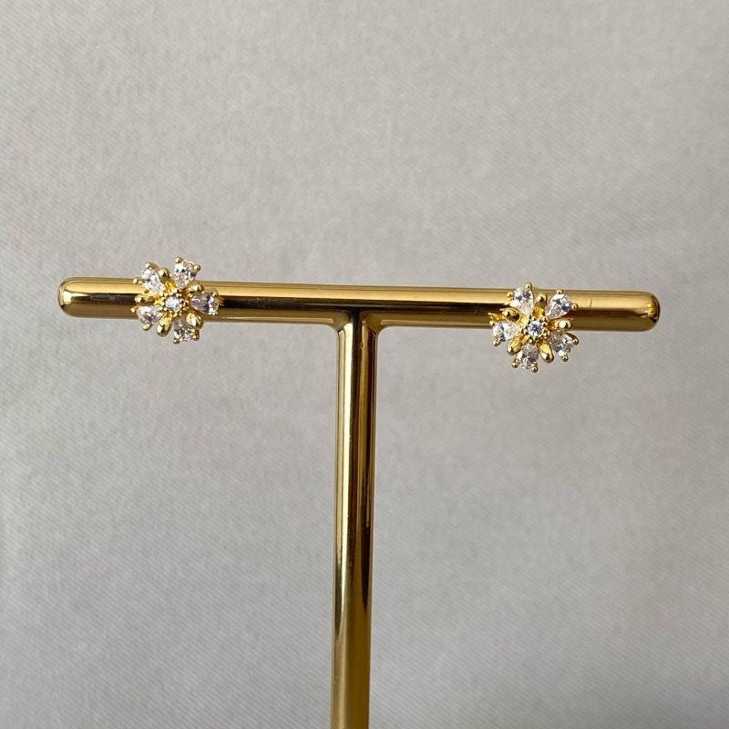 BRINCO FLOR COM ZIRCONIA