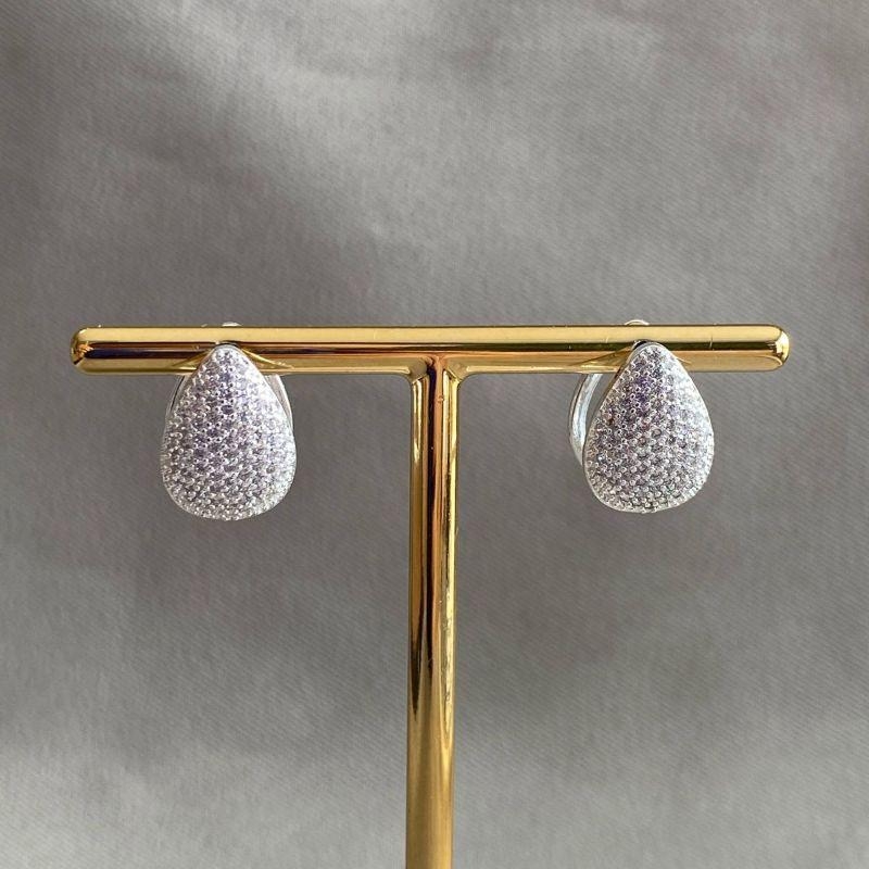 BRINCO GOTA CLICK CRAVEJADO