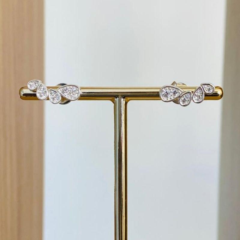 BRINCO GOTA EARCUFF CRAVEJADO