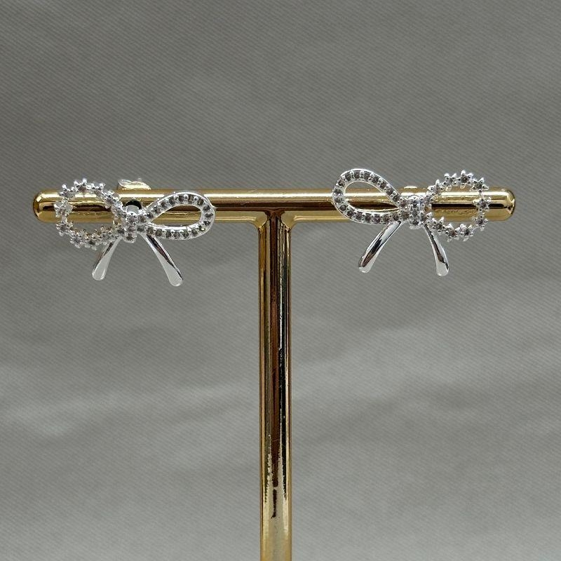 BRINCO LAÇO CRAVEJADO