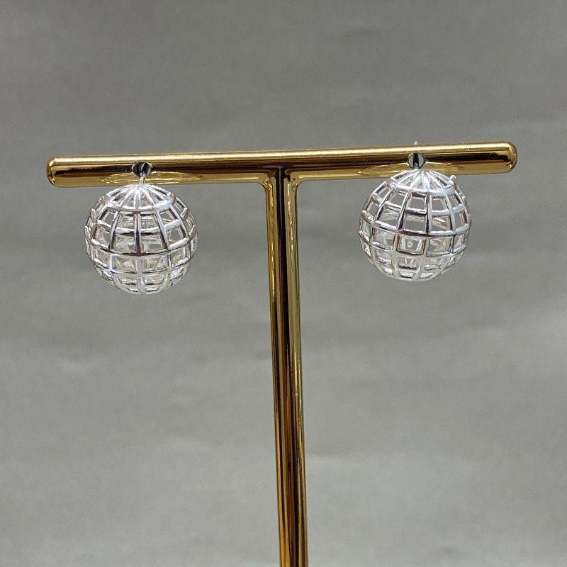 BRINCO MEIA BOLA VAZADAS