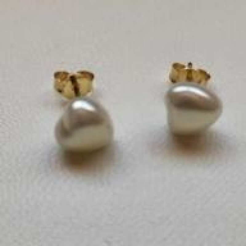 BRINCO PEROLA CORAÇÃO 8MM 